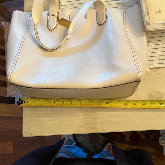 Authentic Coach Leather Bag - Picture 5 of 7